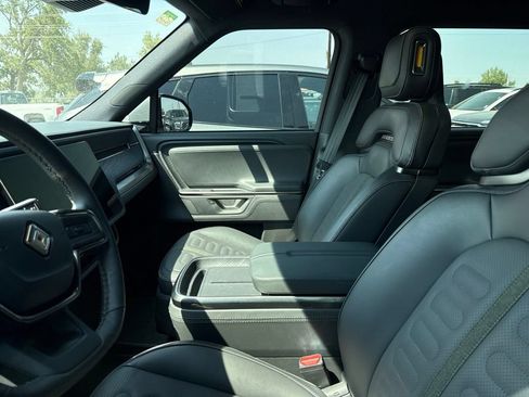 Used 2025 Rivian R1S Adventure AWD/4WD image 3