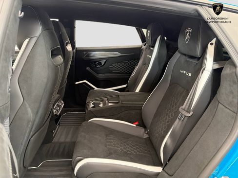 Used 2024 Lamborghini Urus Performante AWD/4WD image 51