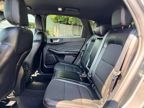 Used 2025 Ford Escape ST-Line AWD/4WD image 22
