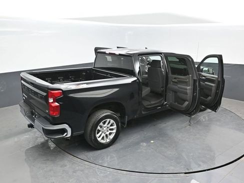 Used 2024 Chevrolet Silverado 1500 LT AWD/4WD image 23
