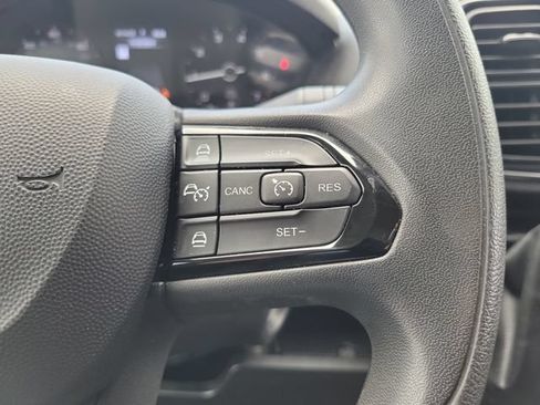 Used 2025 RAM ProMaster 2500 w/ Convenience Group FWD image 16