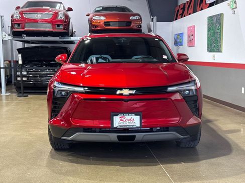 Used 2024 Chevrolet Blazer EV LT AWD/4WD image 4