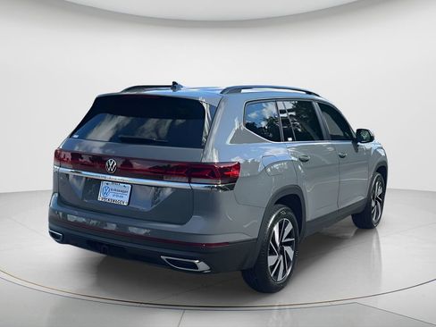 New 2026 Volkswagen Atlas SE image 8