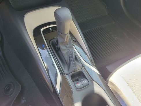 Used 2022 Toyota Corolla LE image 27
