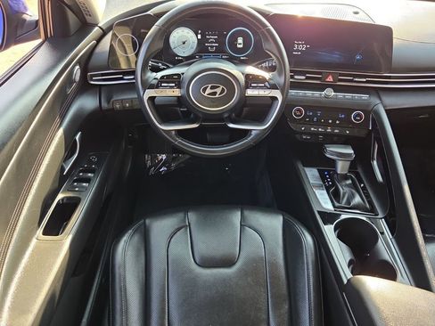Used 2024 Hyundai Elantra Limited image 15