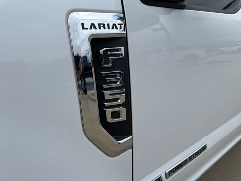 Used 2022 Ford F350 Lariat w/ Lariat Ultimate Package image 12