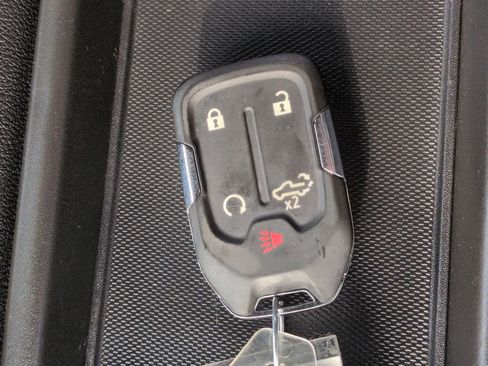 Used 2019 Chevrolet Silverado 1500 LT w/ All-Star Edition image 35