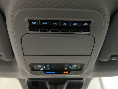 New 2026 Ford F350 XL w/ XL Chrome Package image 22