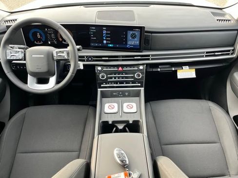 New 2026 Hyundai Santa Fe SE FWD image 9
