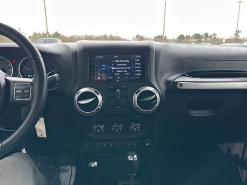 Used 2015 Jeep Wrangler Unlimited Sahara w/ Max Tow Package image 13