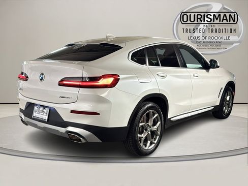 Used 2023 BMW X4 xDrive30i w/ Convenience Package image 8