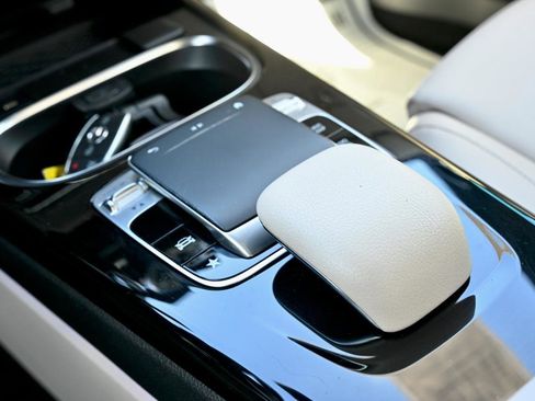 Used 2020 Mercedes-Benz A 220 4MATIC image 23