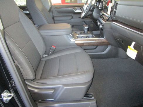 New 2026 GMC Sierra 1500 Elevation image 21