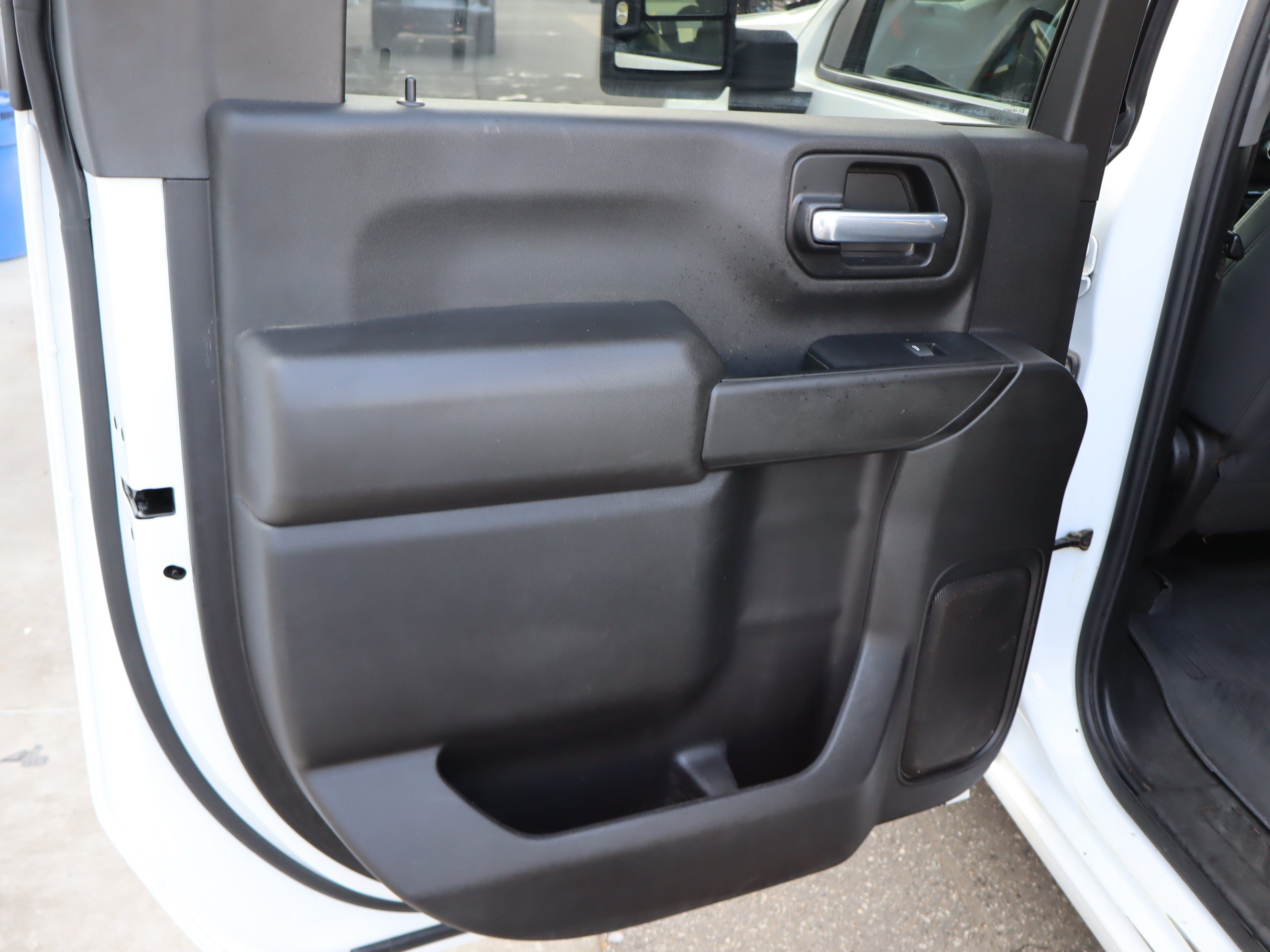 Used 2022 Chevrolet Silverado 2500 Custom w/ Custom Value Package AWD/4WD image 29