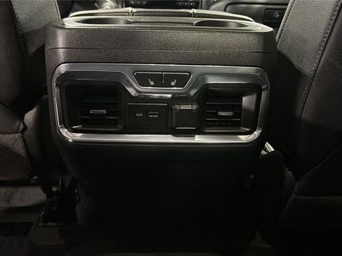 Used 2020 GMC Sierra 1500 AT4 w/ AT4 Premium Package image 28