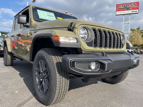 New 2026 Jeep Gladiator Sport image 48