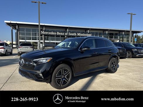 New 2026 Mercedes-Benz GLC 300 4MATIC image 1
