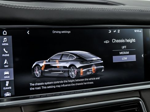 Used 2017 Porsche Panamera Turbo image 35