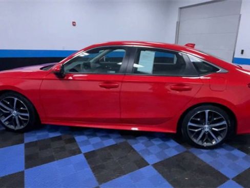 Certified 2022 Honda Civic Touring image 5
