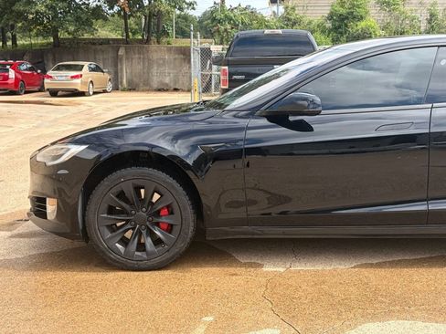 Used 2018 Tesla Model S 75D AWD/4WD image 17