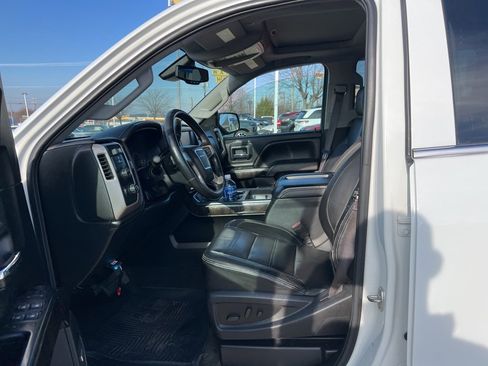 Used 2015 GMC Sierra 2500 Denali w/ Duramax Plus Package image 8