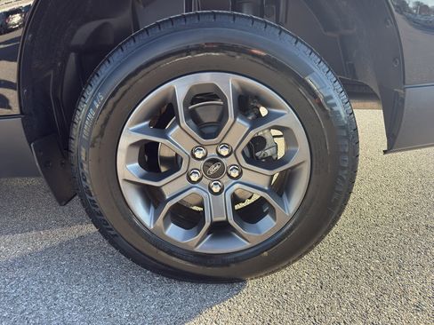 Certified 2023 Ford Maverick XLT w/ XLT Luxury Package image 18