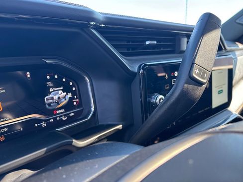 Used 2025 GMC Sierra 2500 AT4 w/ AT4 Premium Plus Package image 29