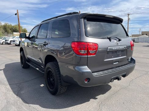 Used 2014 Toyota Sequoia SR5 image 7