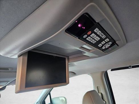 Used 2017 Honda Pilot Touring image 19