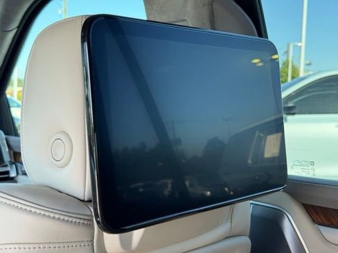 New 2025 Cadillac Escalade Sport Platinum w/ LPO, ONYX Package image 35