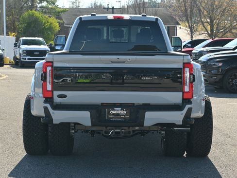 Used 2026 Ford F450 Platinum image 13