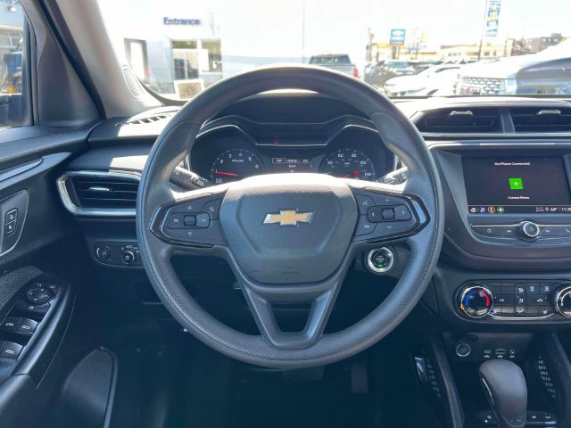 Used 2022 Chevrolet TrailBlazer LT w/ Driver Confidence Package AWD/4WD image 14