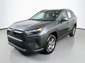 Used 2025 Toyota RAV4 XLE FWD video 3