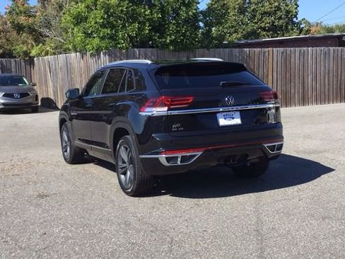 Used 2020 Volkswagen Atlas Cross Sport SE image 7