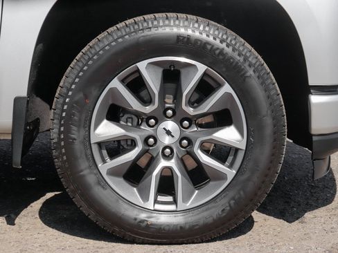 Used 2021 Chevrolet Silverado 1500 RST w/ Z71 Off-Road Package image 42