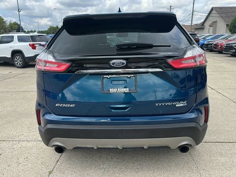 Used 2020 Ford Edge Titanium AWD/4WD image 6