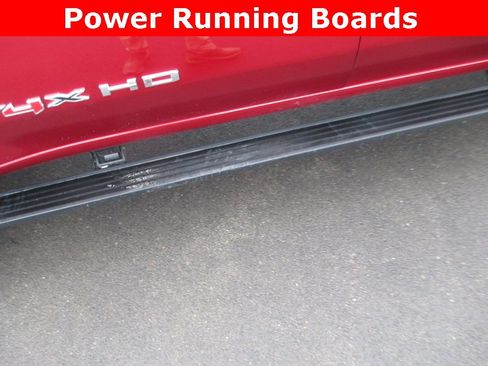 Used 2025 GMC Sierra 2500 AT4X image 15