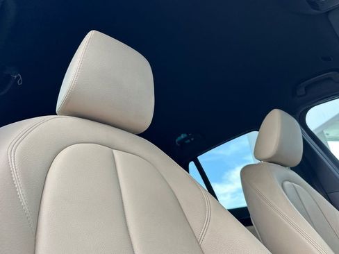 Used 2018 BMW X1 xDrive28i AWD/4WD image 18
