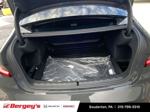 Used 2023 BMW M3 Competition w/ M Carbon Exterior Package image 8