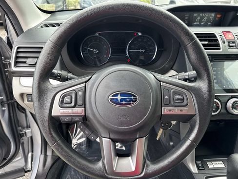 Used 2018 Subaru Forester 2.5i Premium AWD/4WD image 42