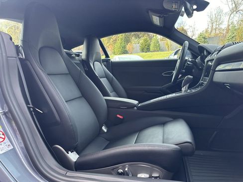 Certified 2025 Porsche 718 Cayman image 21