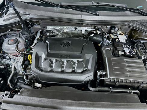 Used 2024 Volkswagen Tiguan S image 32