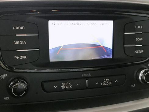 Used 2017 Kia Sorento LX image 23