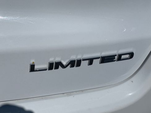 Used 2025 Jeep Compass Limited AWD/4WD image 25