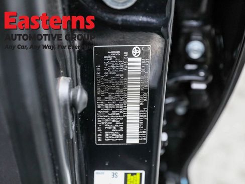 Used 2024 Toyota Corolla LE image 33