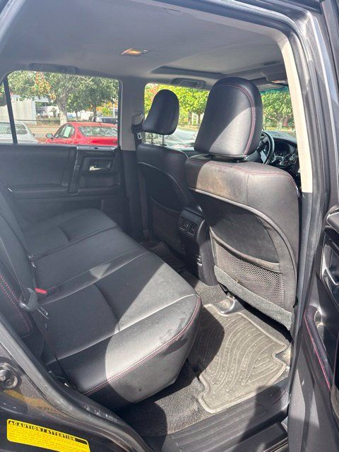 Used 2016 Toyota 4Runner Trail Premium AWD/4WD image 8