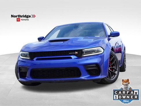 Used 2022 Dodge Charger Scat Pack RWD image 1