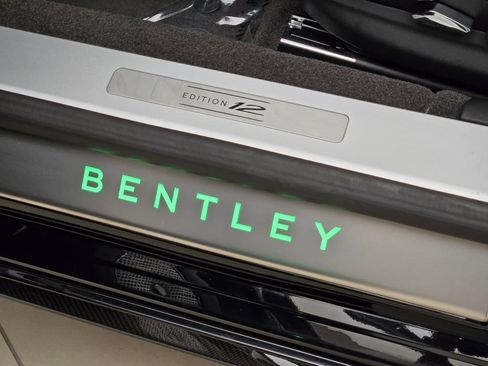 Certified 2024 Bentley Flying Spur W12 AWD/4WD image 34