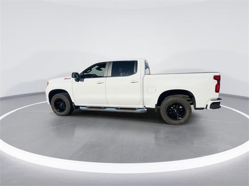 Used 2023 Chevrolet Silverado 1500 RST w/ Z71 Off-Road Package image 6