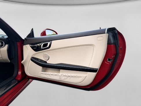 Used 2015 Mercedes-Benz SLK 350 350 image 5